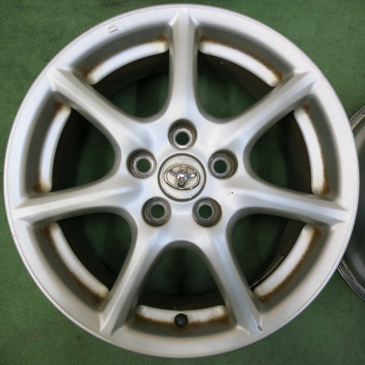 送料込 エスティマ 純正17×7J+50 114.3-5h エスティマ TOYOTA 純正 ブラック 17インチ 7J+50 PCD114.3