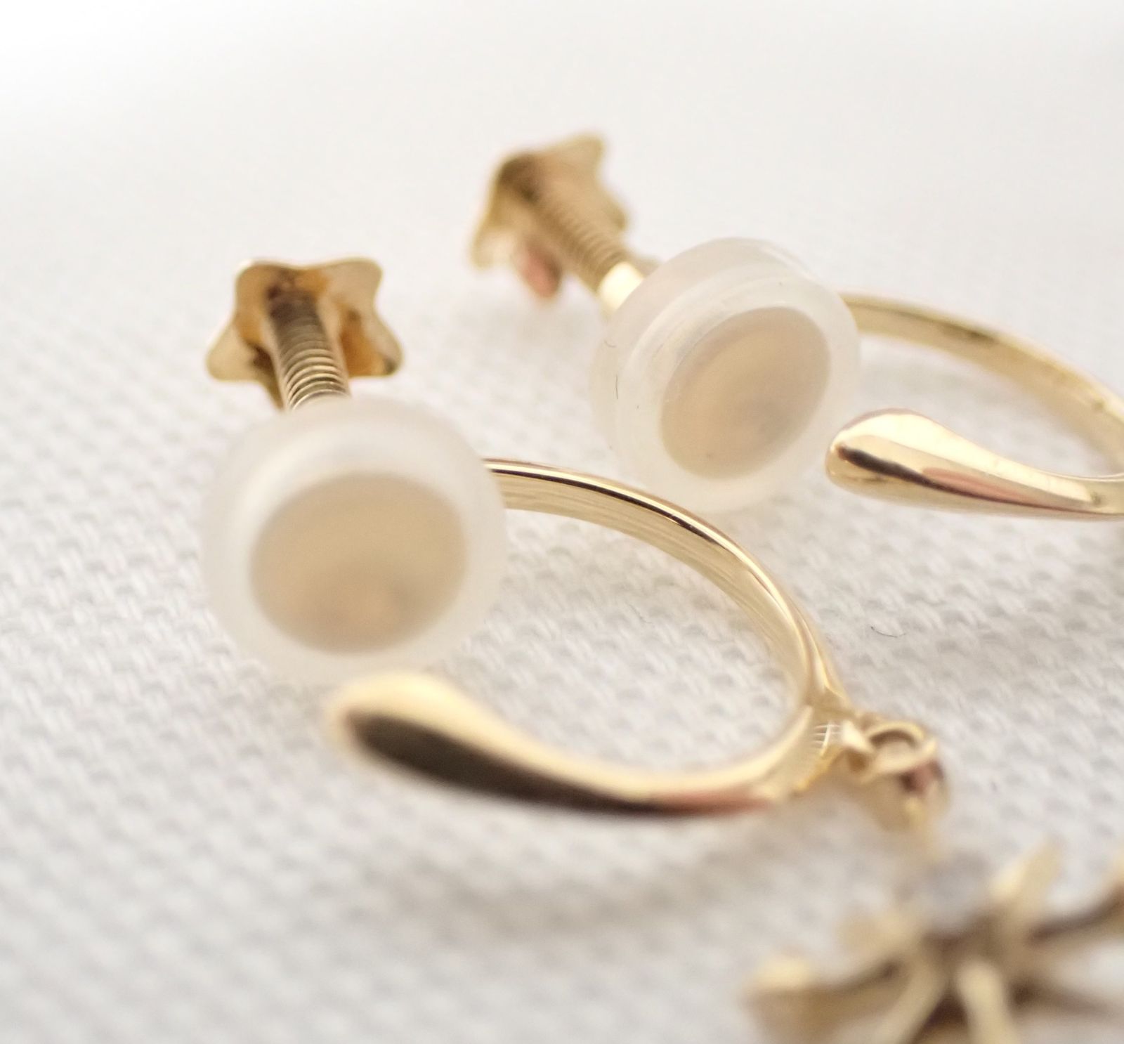 美品 STAR JEWELRY スタージュエリー スタークロス イヤリング K18 