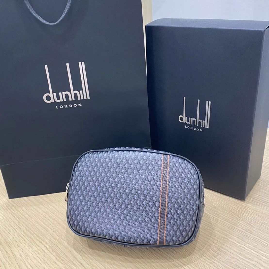 dunhill ダンヒル エンジンターン ラゲッジキャンバス ベルトボディ