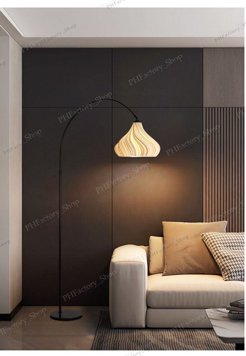 ラリック ライト フロアライト 置き型 花瓶 高級 ランプ ヤマギワ