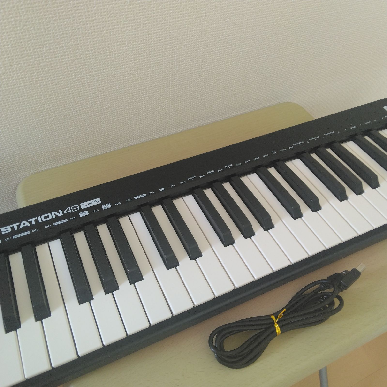 M-AUDIO KEYSTATION 49 MK3　キーボード　美品 M-AUDIO 【中古】Keystation49 MK3【49鍵盤】 エムオーディオ