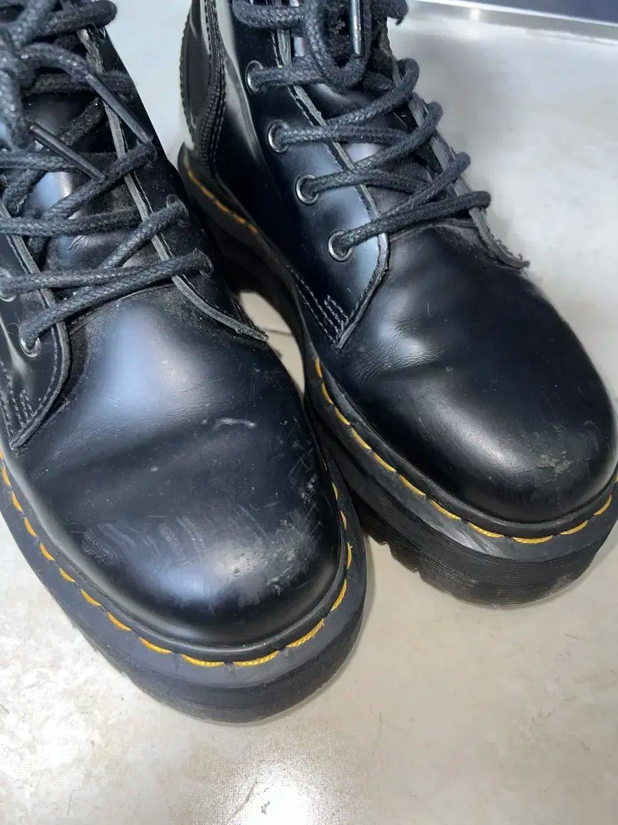 MARTENS
