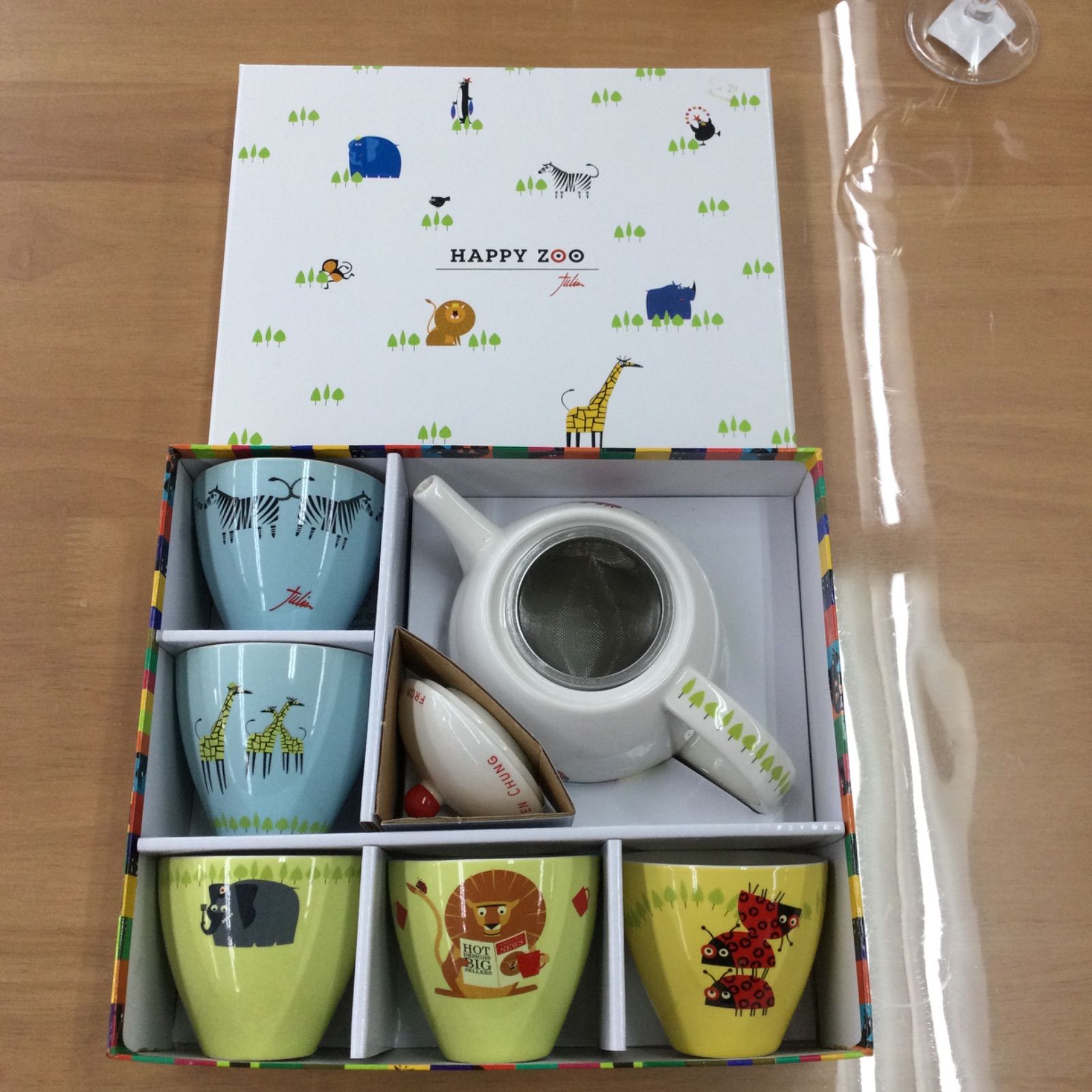 happy zoo ポット茶器セット - メルカリ