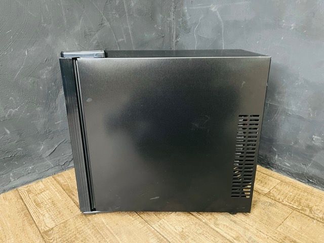WIE 8本収納 ワインクーラー WIWCTE8BFGADX-JP 【中古】ミニ ワイン