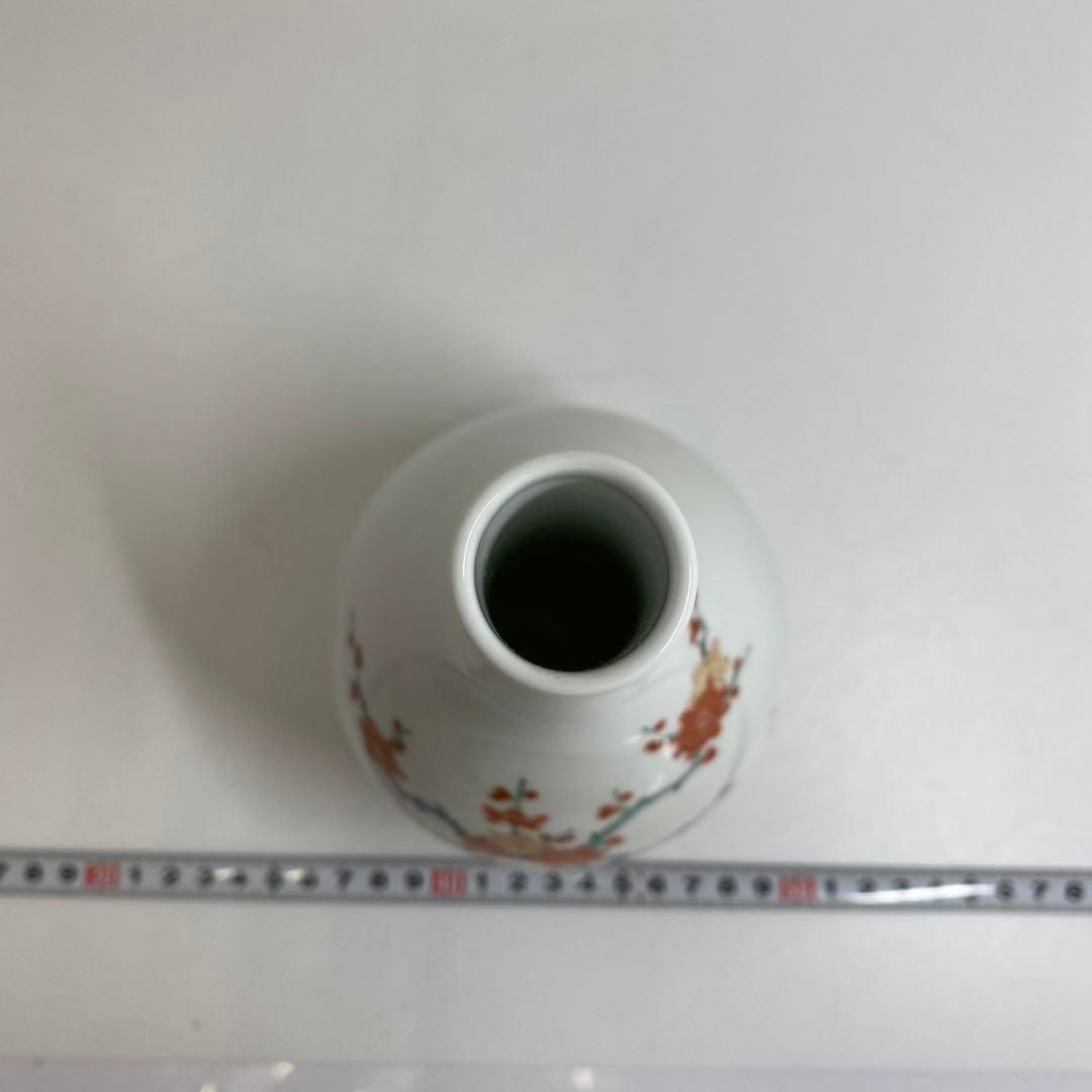 酒井田柿右衛門　梅鳥図花瓶　高さ23㎝　東里6-0623① 酒井田柿右衛門 梅鳥図花瓶 高さ23㎝ 東里6-