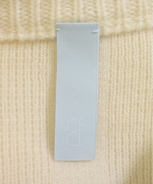CFCL ニット