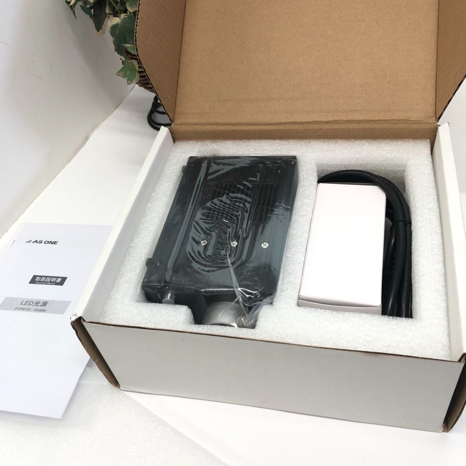 アズワン LED光源 光源部 3-6702-01 AS3000 メーカー直送 代引不可 アズワン LED光源 光源部 AS3000D 1台 3-6702-31（直送品） - アスクル