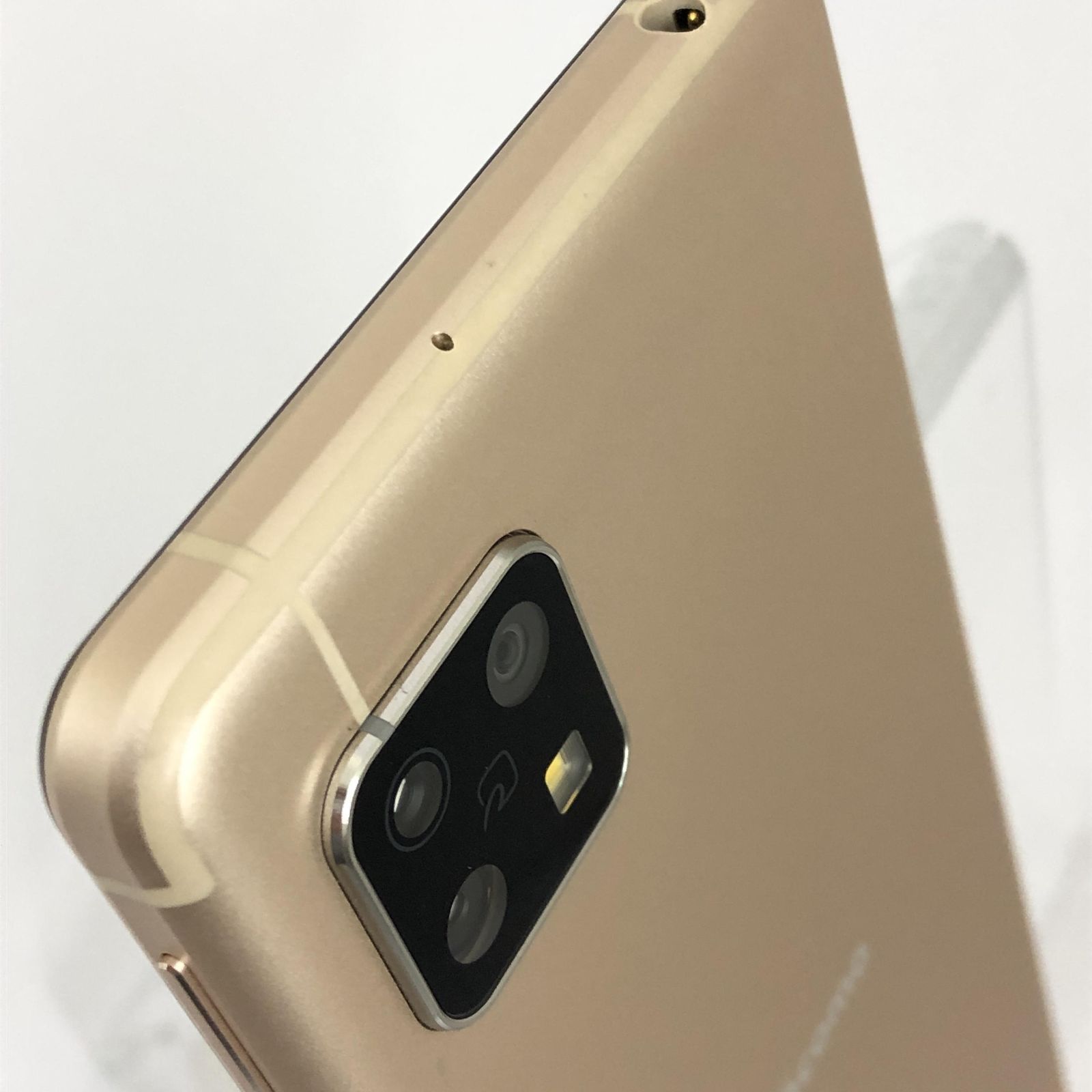 良品】SH-41A/AQUOS sense4 /354958112704938 - メルカリ
