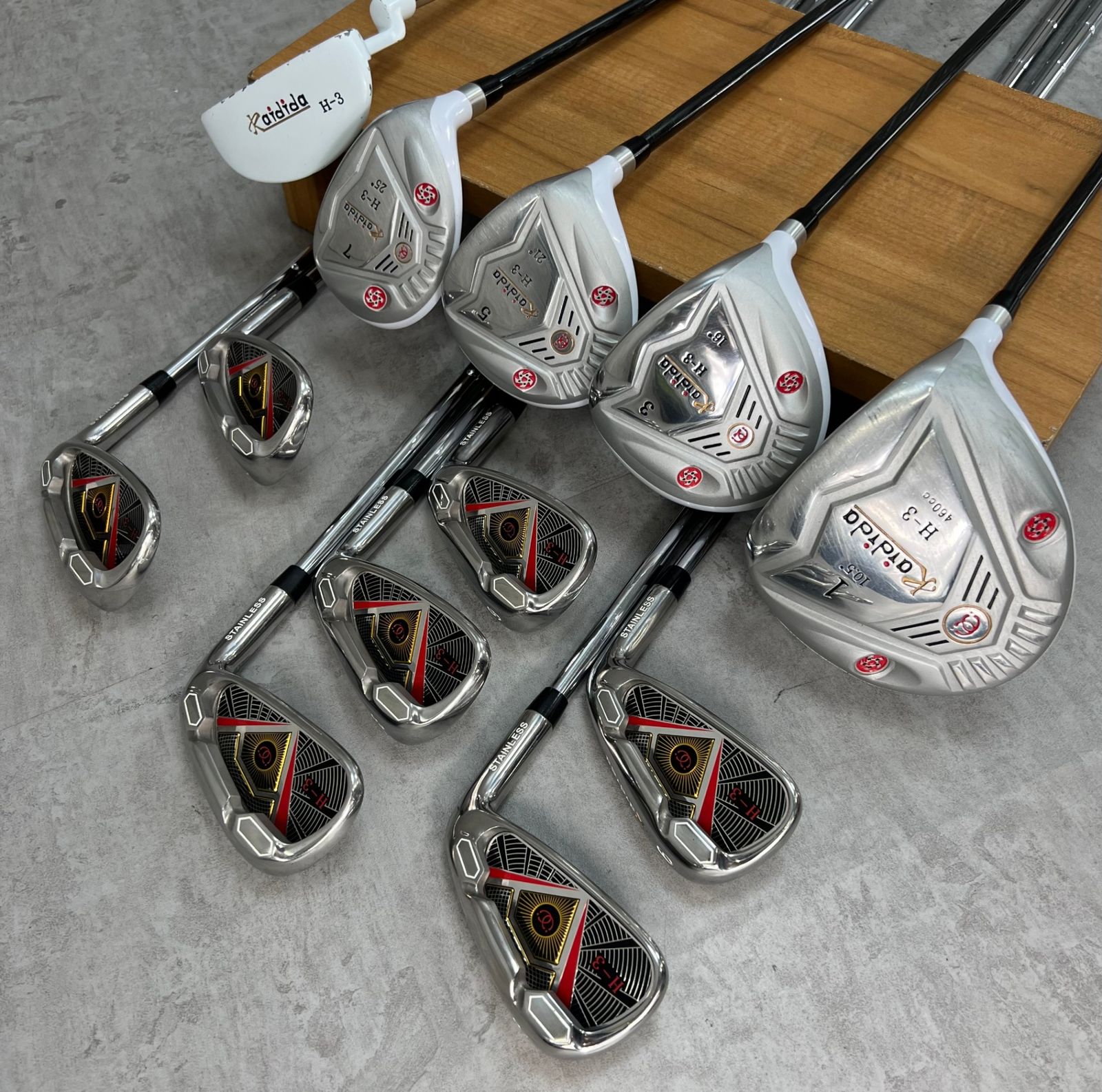 Kaidida　カイディダ　H-3　メンズゴルフ12本セット　右利き用　キャディバッグ　初心者おすすめ　入門用 Kaidida カイディダ H-3 メンズゴルフ12本セット 右利き用 キャディ