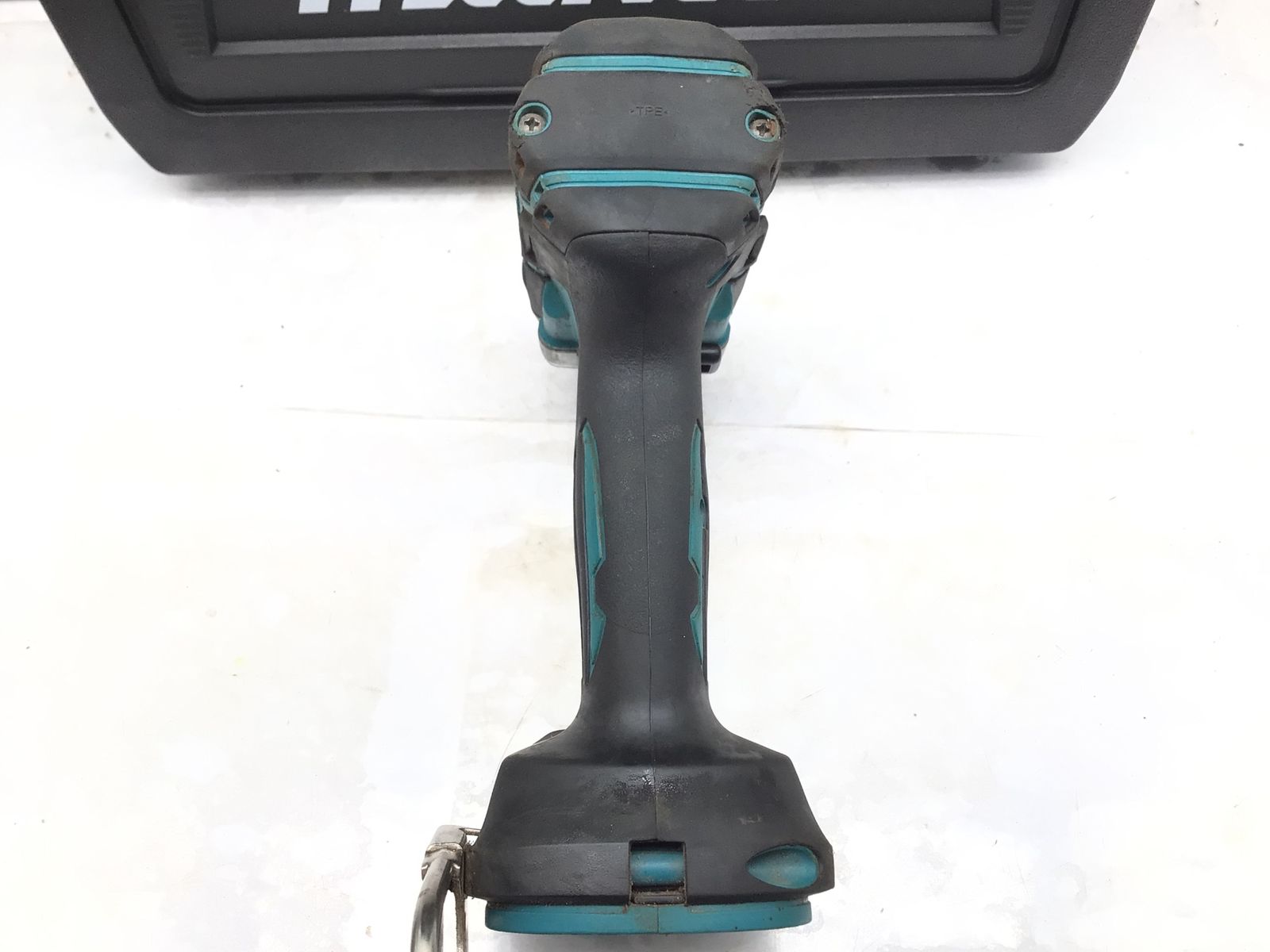 18v充電式インパクトレンチ 充電器