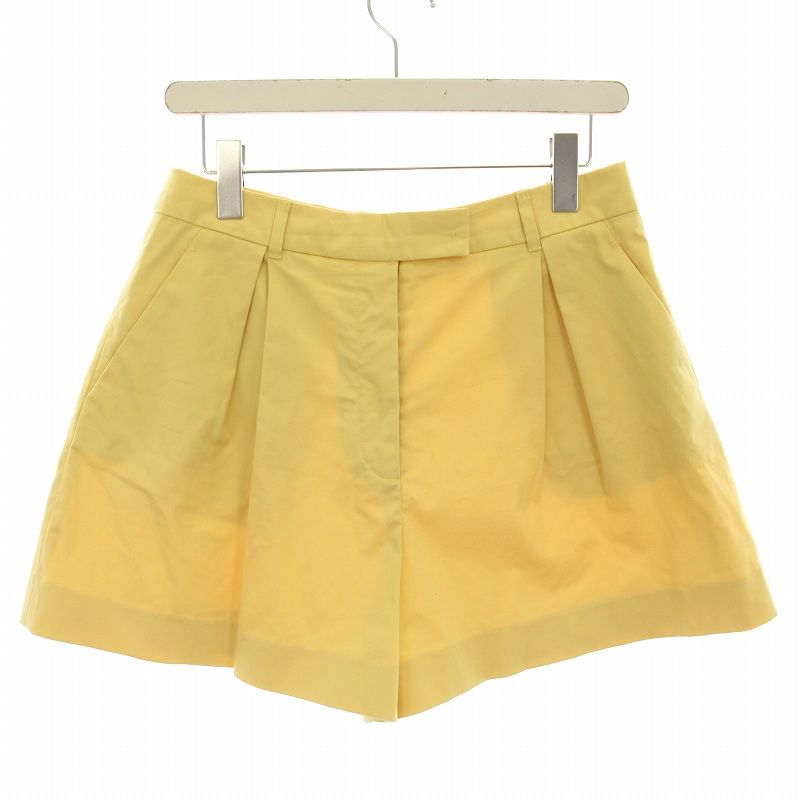 Miu Miu ベージュ ショートパンツ 42 ベージュ系 L MiuMiu(ミュウミュウ) ショートパンツ(レディース