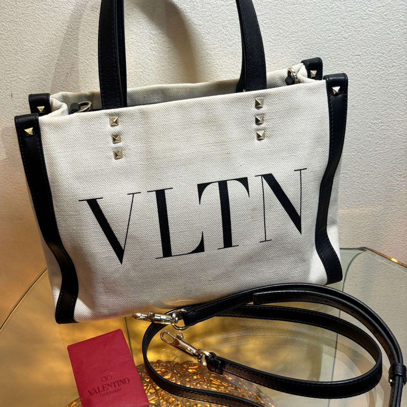 VALENTINO トートバッグ アイボリー/ブラック