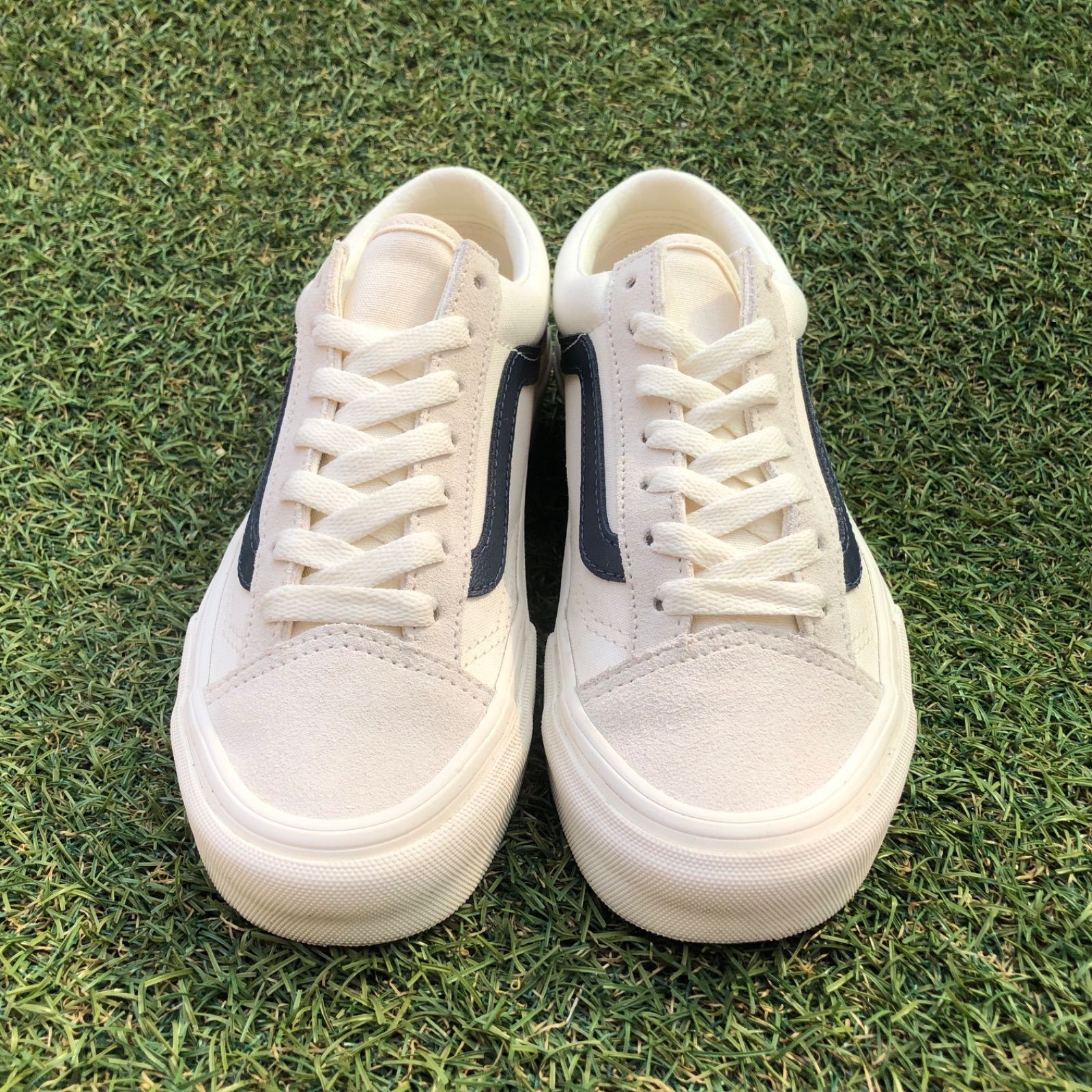 美品22US企画！VANS STYLE 36 ヴァンズ スタイル36 HT585 - メルカリ