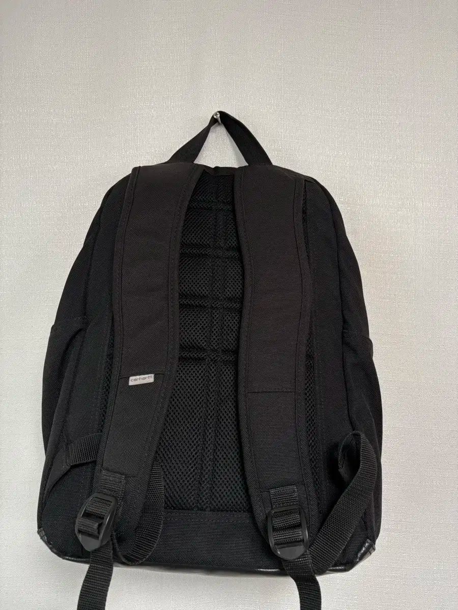 カーハートバックパック