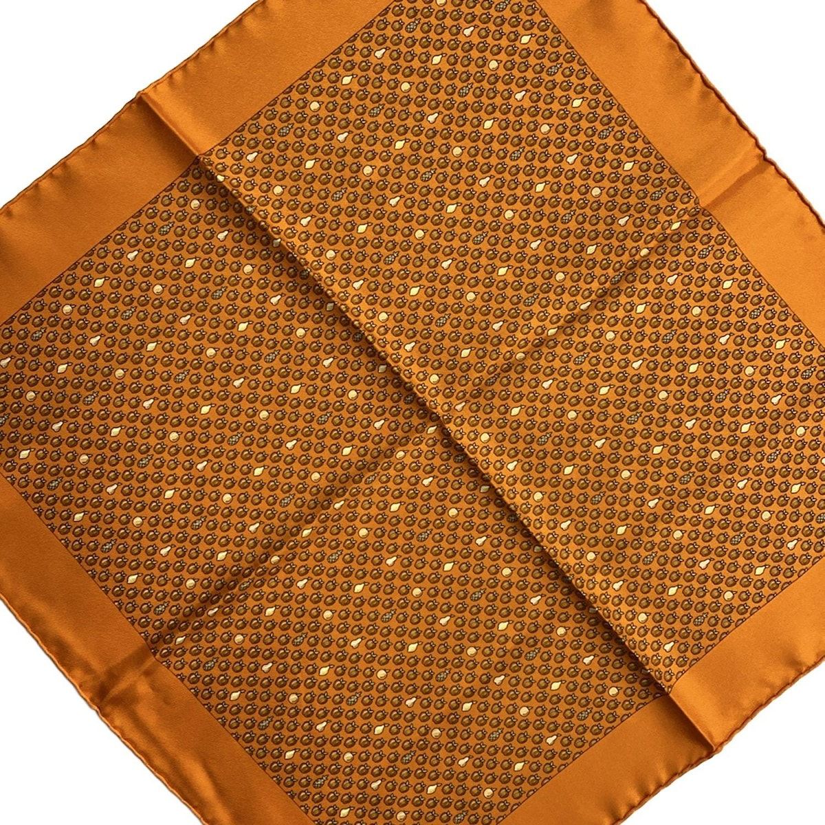HERMES(エルメス) スカーフ美品 プチカレ オレンジ×アイボリー