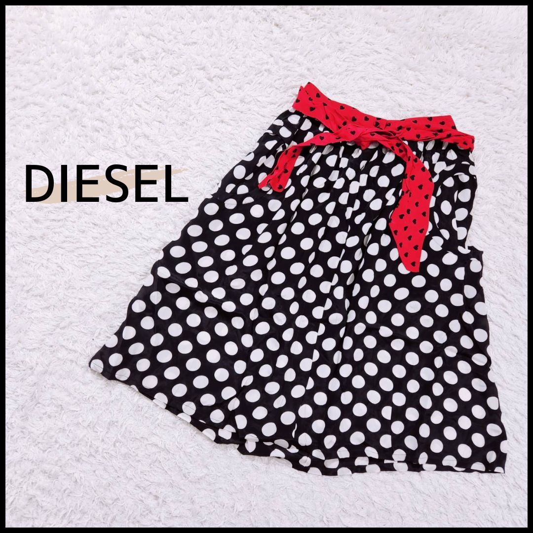 2枚で送料無料 DIESEL【新品未使用】レディース 膝丈 スカート