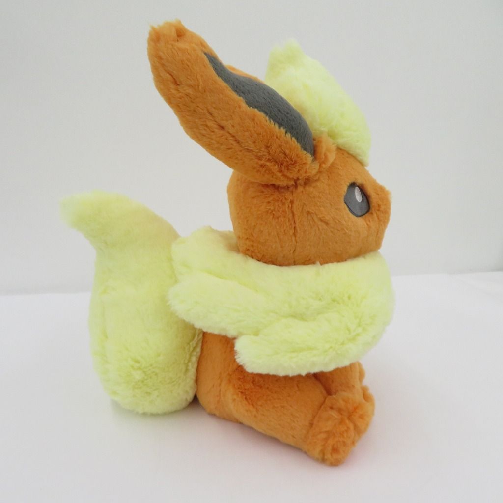瀬戸店】ふわふわ抱きぬいぐるみ ブースター ポケモンセンター