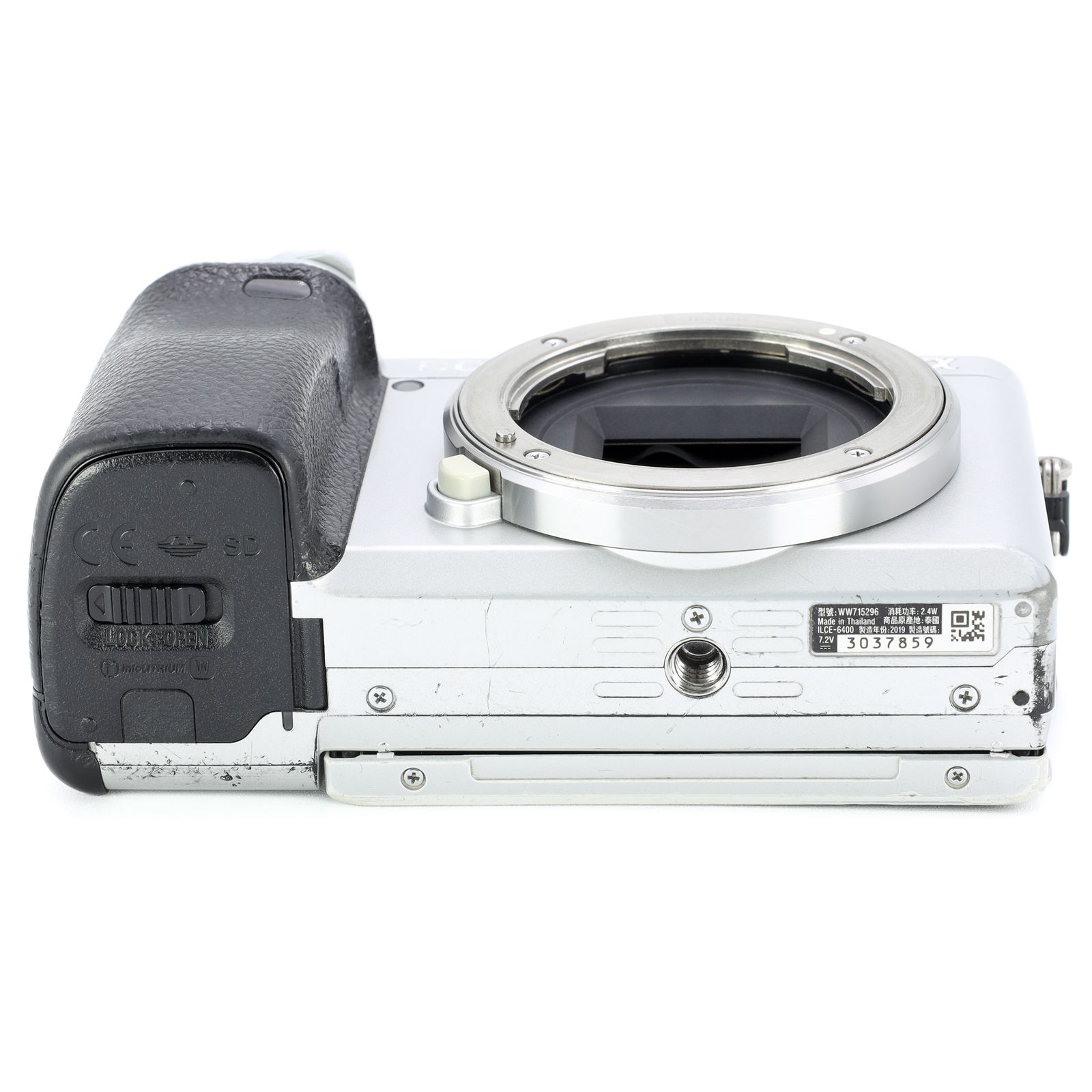 難有品】SONY(ソニー) α6400 ILCE-6400Y ダブルズームレンズ