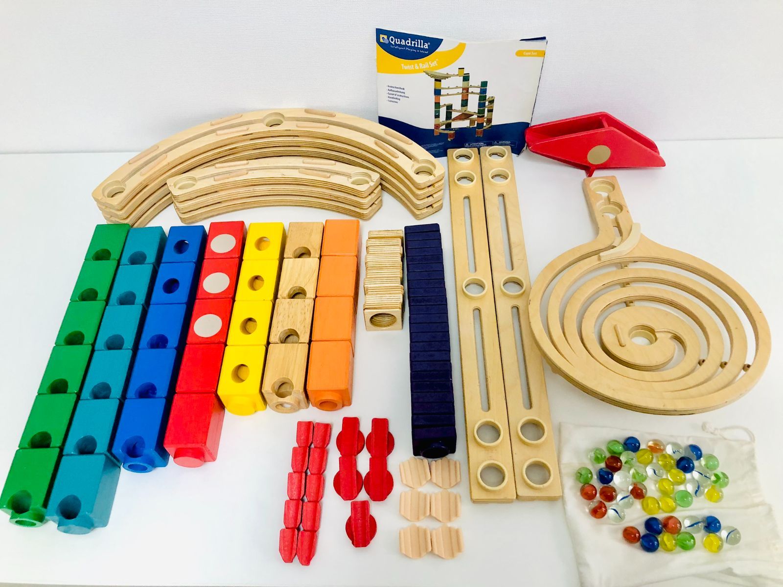 ボーネルンド Quadrilla クアドリラ ツイスト&レールセット 木製 知育