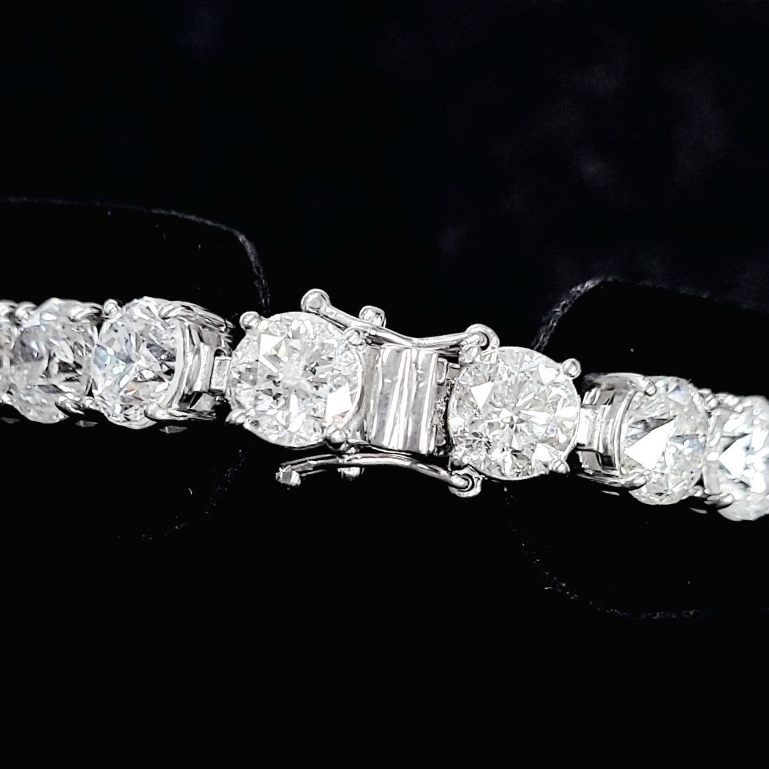 すべて1ct up 唯一無二！30ct ダイヤモンド テニスブレスレット 鑑別  