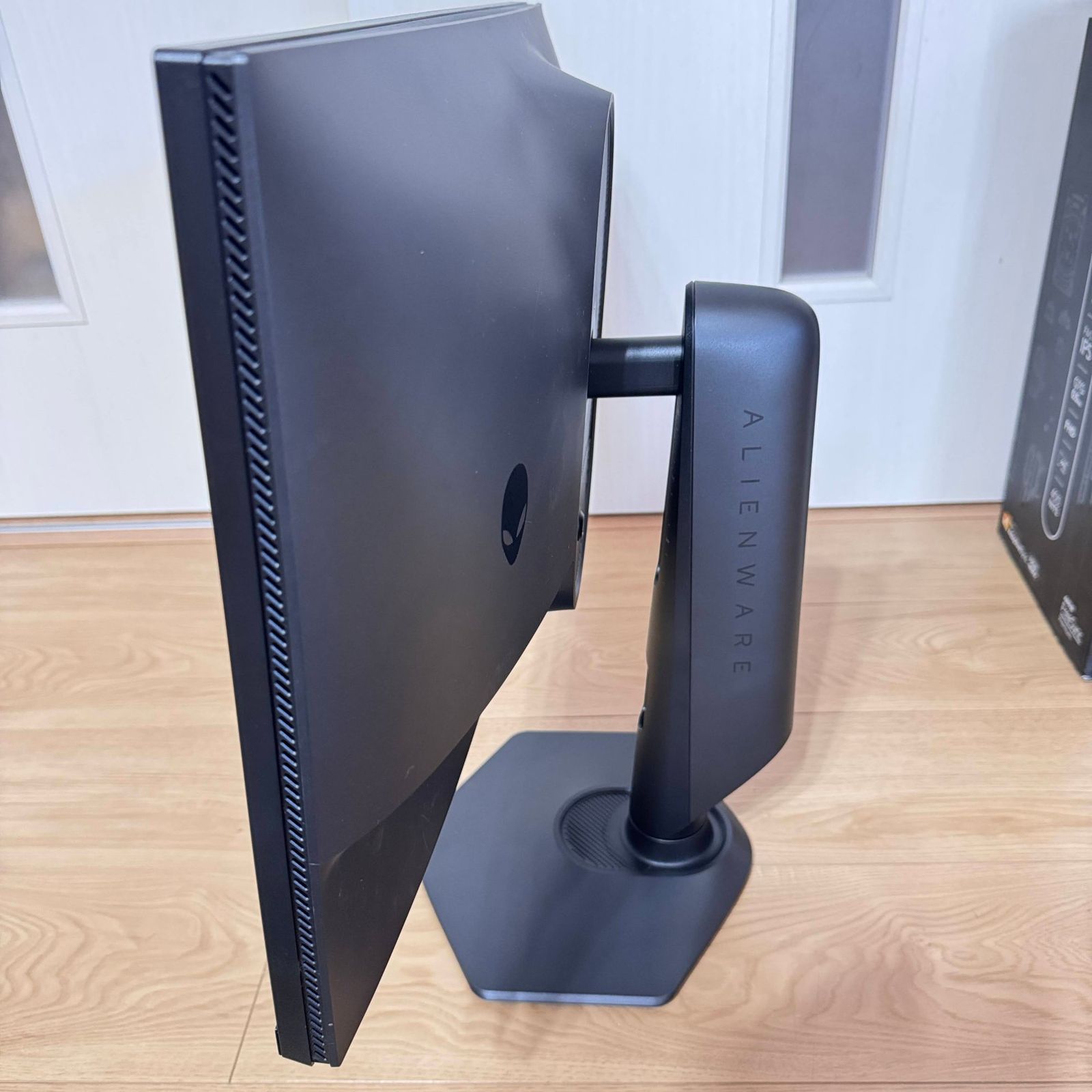 ALIENWARE　Dell AW2524HF 500Hz　美品未使用 Amazon.co.jp: Dell AW2524HF 24.5インチ Alienware ゲーミング