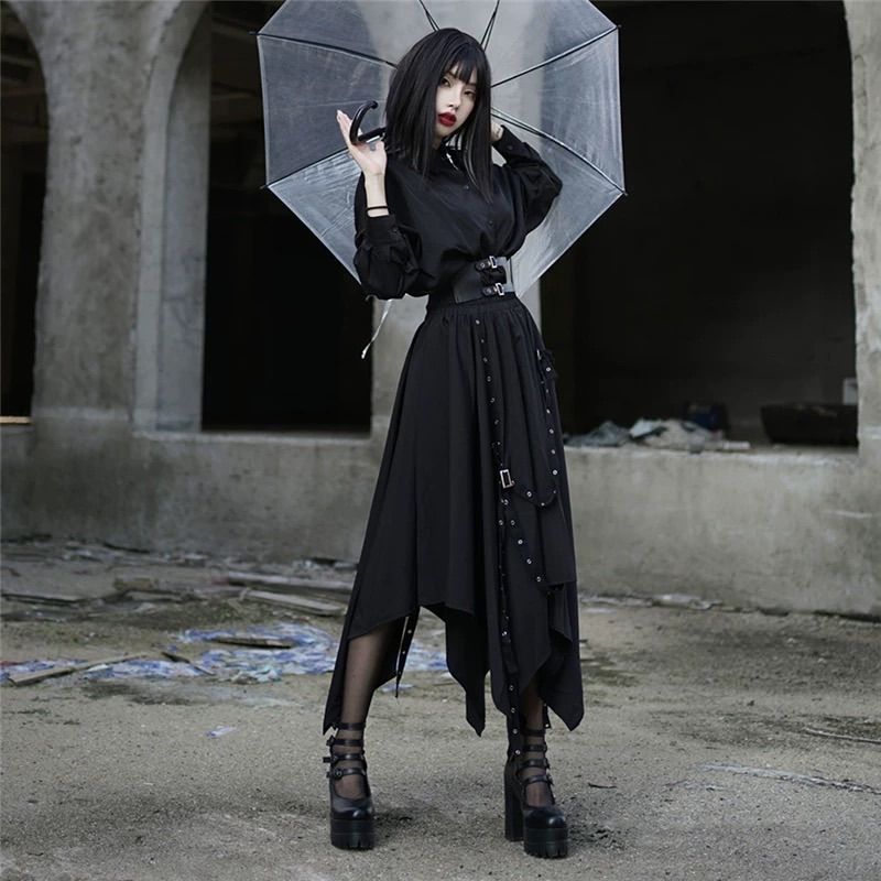ストリート系 セットアップ サブカル服 ヴィジュアル系 サブカル系 オールインワン 半袖 シャツ プリーツ ミニスカ チェーン 細見え オルチャン サイバー 原宿系 地雷系 10代 20代 量産型 ブラック 黒 チェーン ハロウィン セットアップ バンギャ