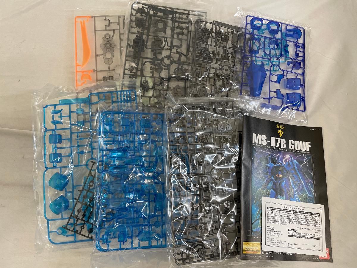 未開封】MG 1/100 MG MS-07B グフ Ver.2.0 クリアカラー