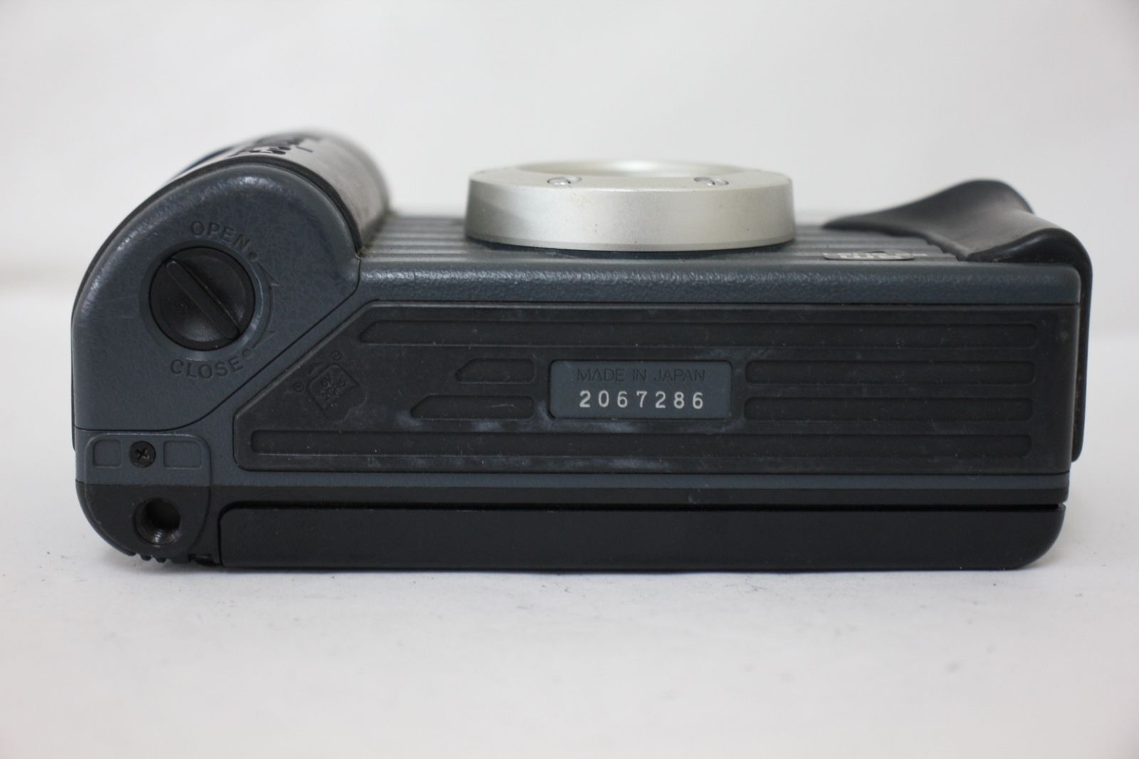 Lens