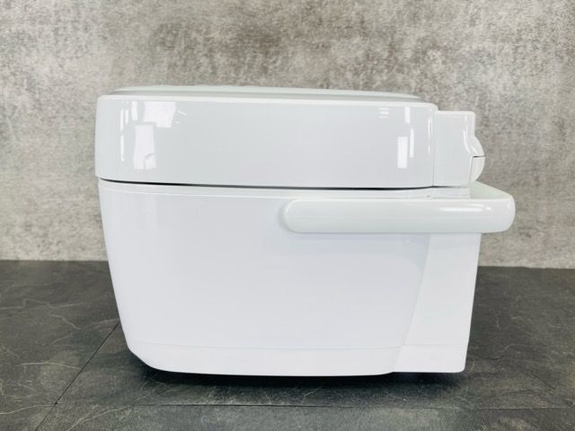 三菱 IHジャー炊飯器 【中古】MITSUBISHI NJ-SE069-W 炭炊釜 3.5