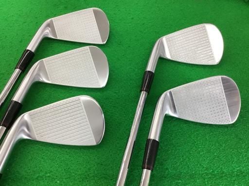 中古】 グローブライド ONOFF FORGED(2024) KURO 5S アイアンセット IR