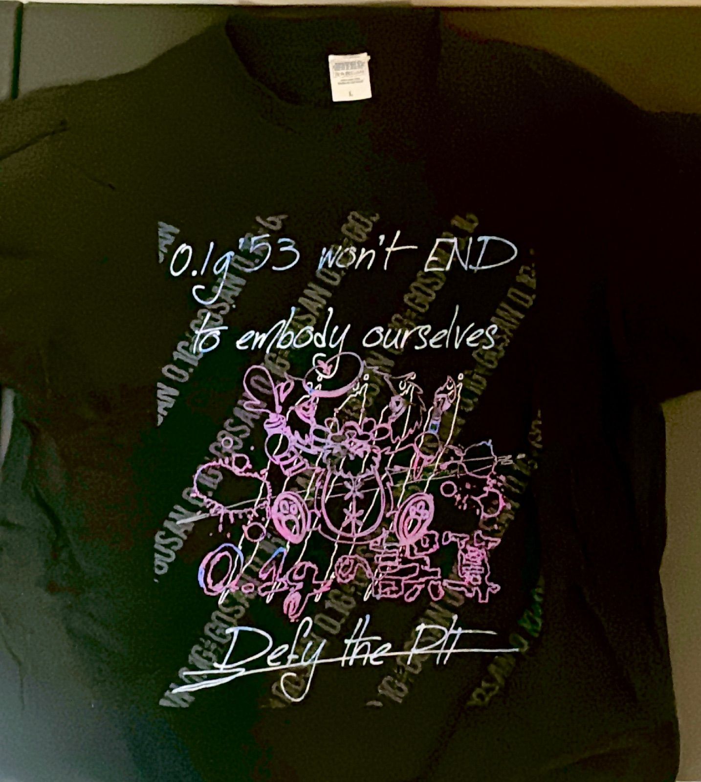 0.1gの誤算　7周年Tシャツ+メンバーチェキ4枚 0.1gの誤算 7周年Tシャツ+メンバーチェキ4枚 - メルカリ
