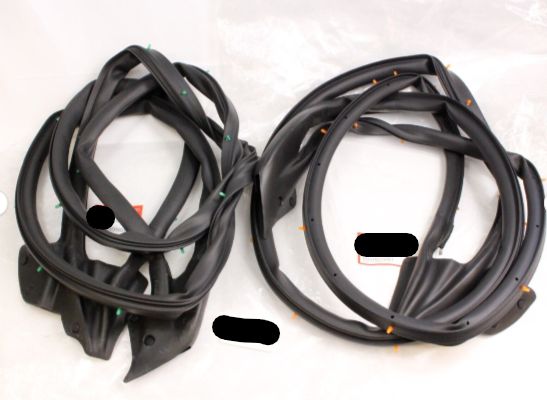 HONDA 純正 ACURA NSX NA1 NA2 ドア下部ウェザーストリップ ゴム 右