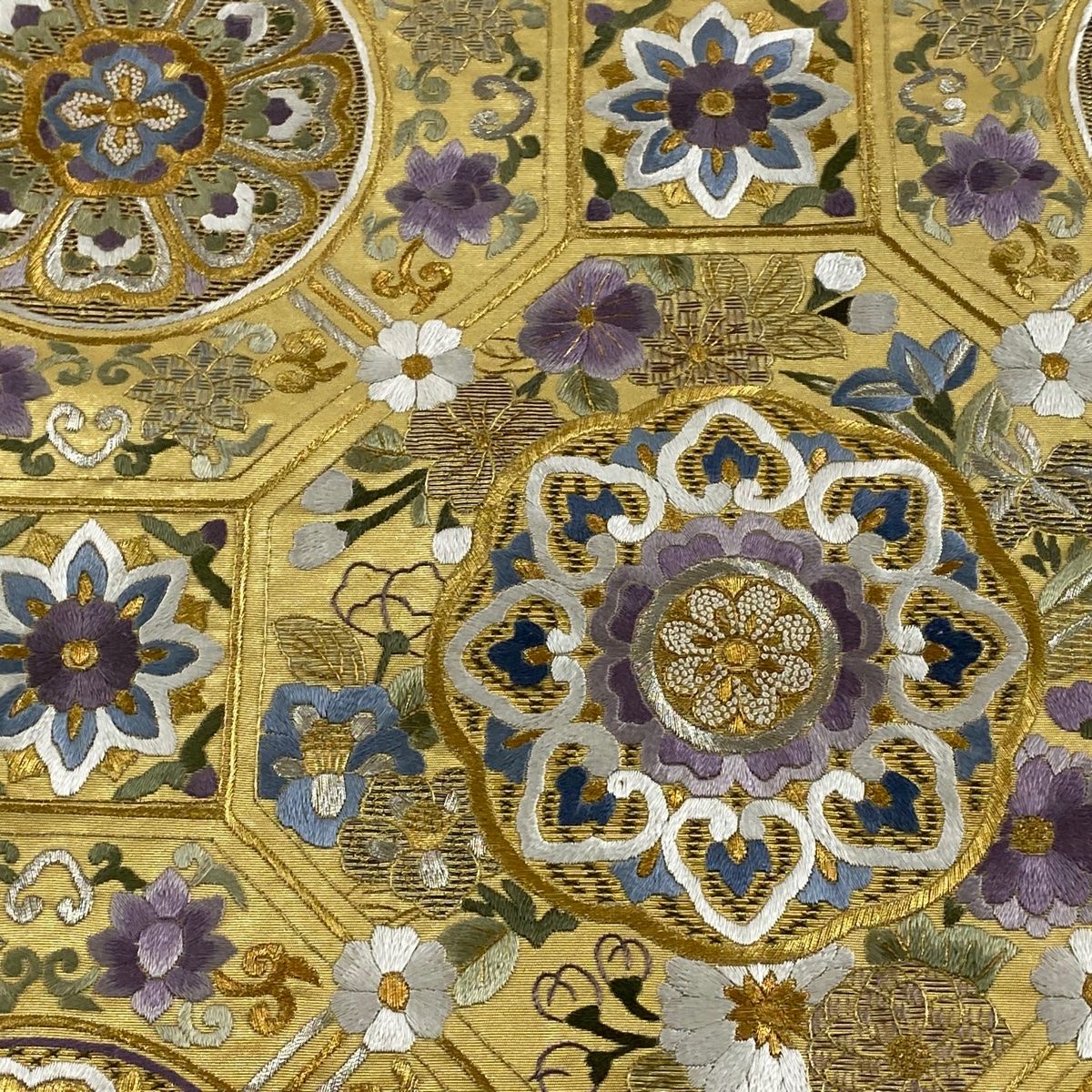 袋帯 美品 逸品 蜀江華文 花唐草 金銀糸 刺繍 金色 全通 正絹