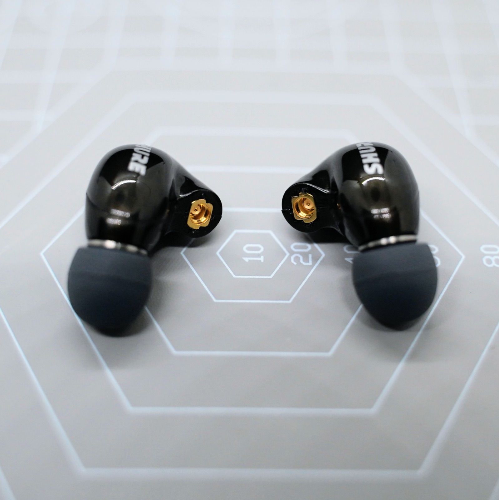 DIY SE846 純正希少BA使用 (100%良い評価12BA) ブラック - メルカリ