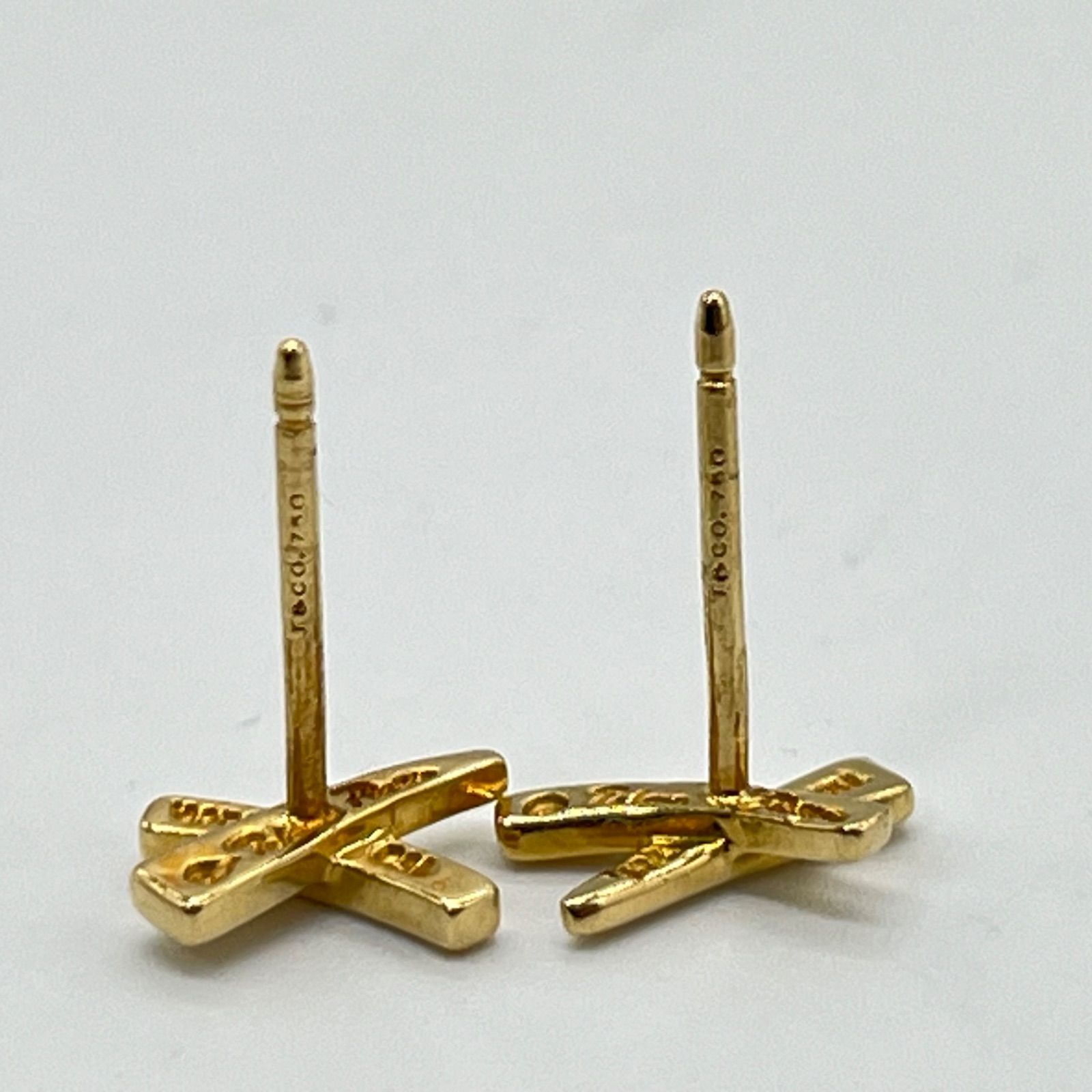 美品 ティファニー K18 キス 片耳 ピアス パロマピカソ 750 T&Co 楽天市場】Tiffany & Co. ティファニー ラブ＆キス 750 K18