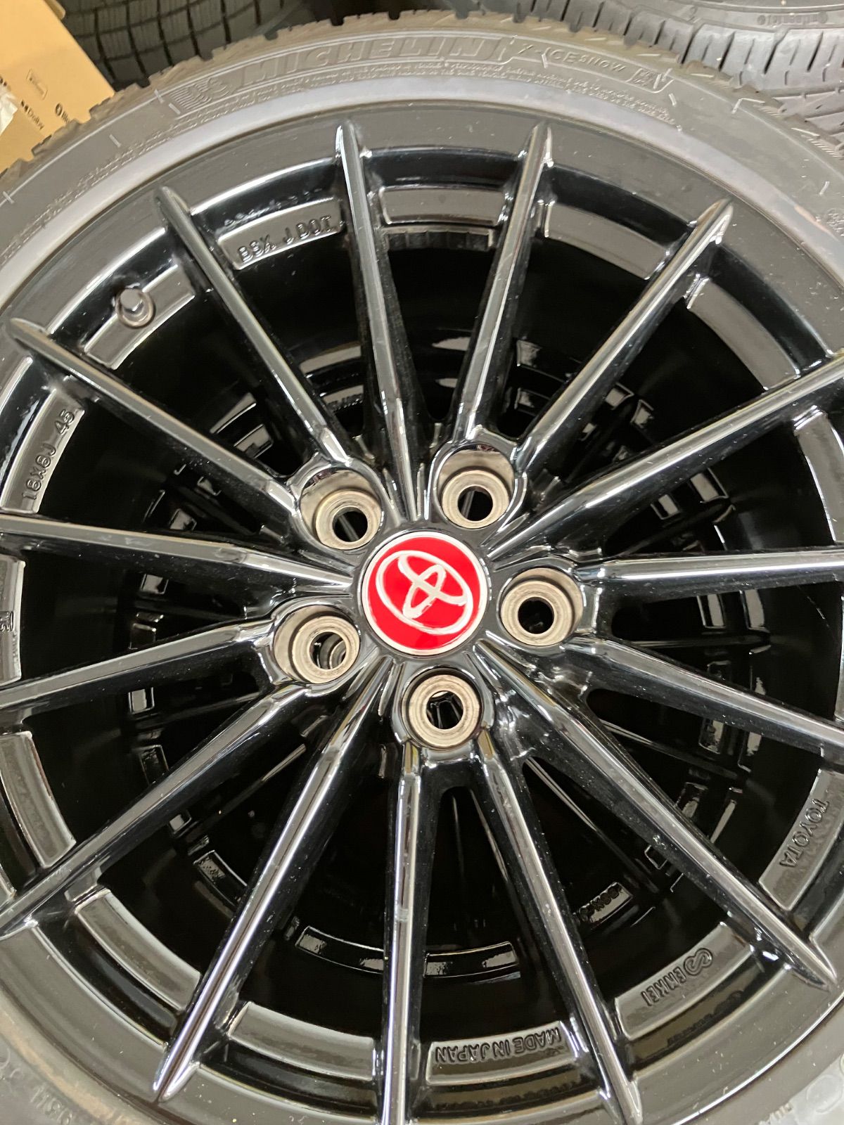 235 40 18 GRヤリス 純正ホイール スタッドレス4本