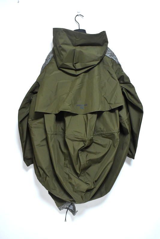 新品 PUMA × アンリアレイジ 2in1 ロングコート M 定価6万6000円