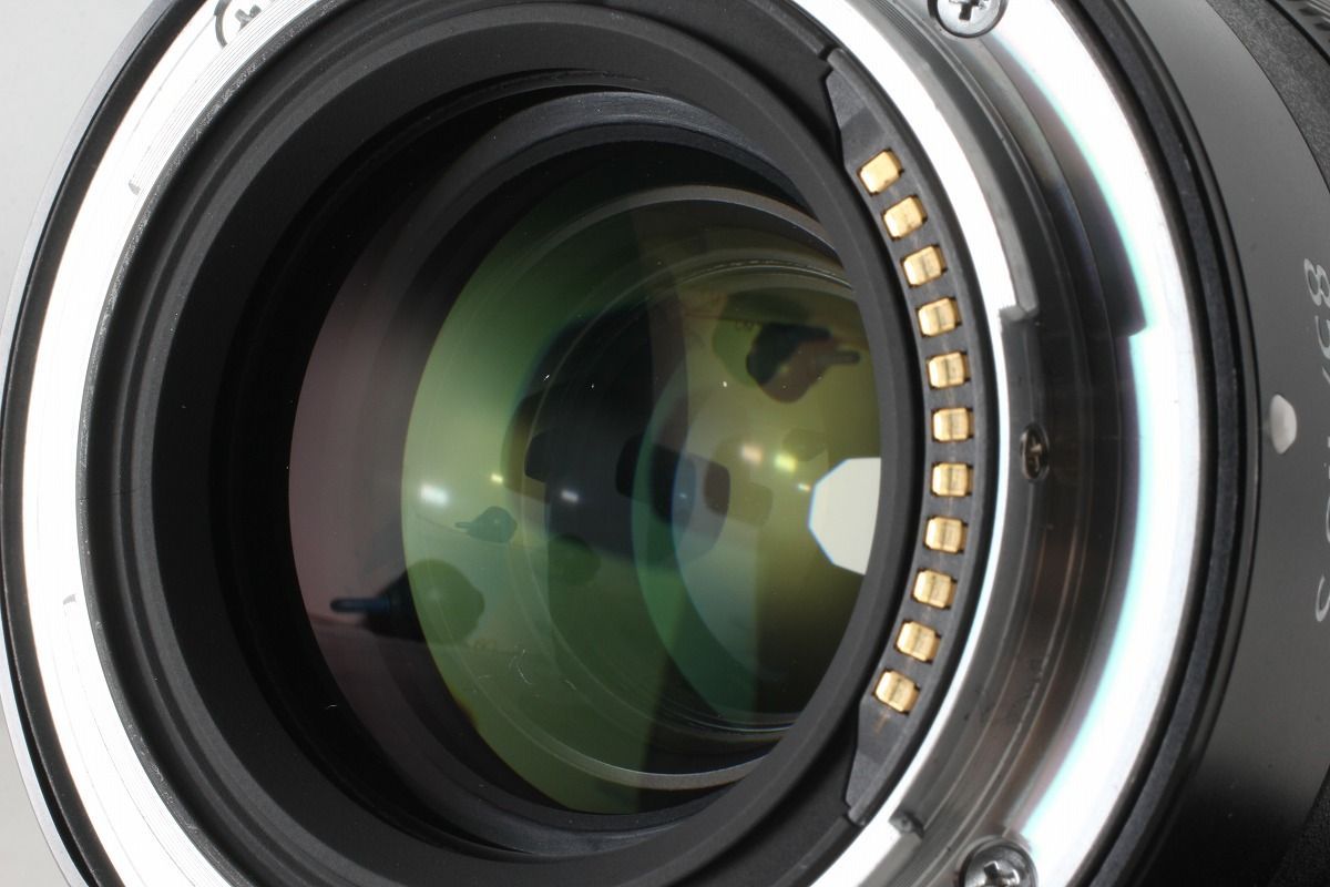 大口径中望遠単焦点レンズ