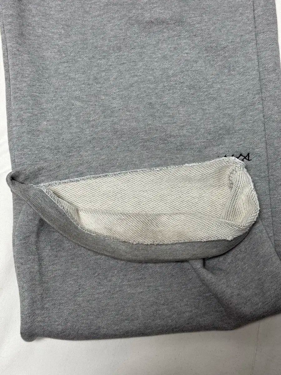 スウエットパンツ グレー