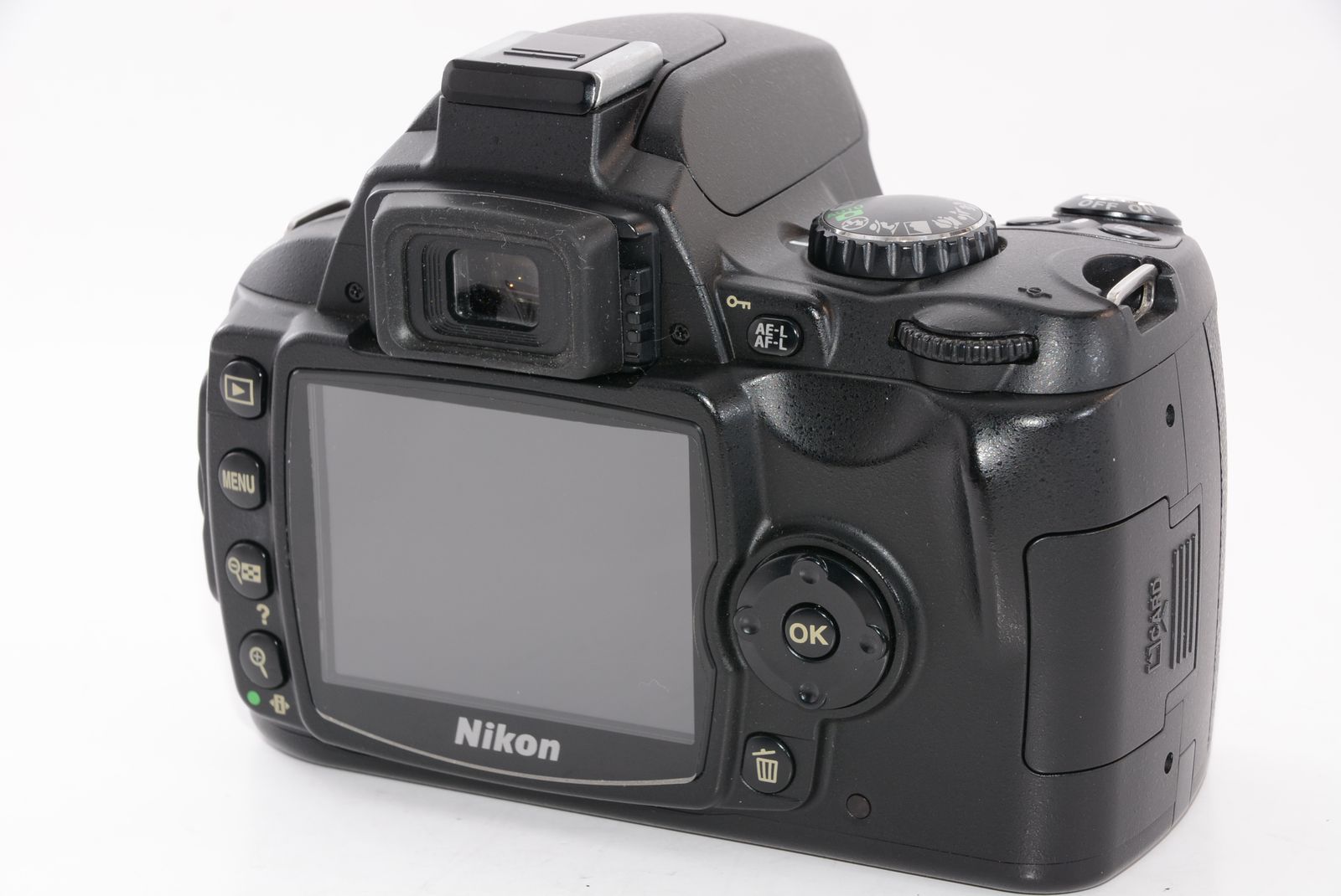 外観特上級】Nikon デジタル一眼レフカメラ D40 ブラック ボディ 百獣の買取王カメライオン メルカリ