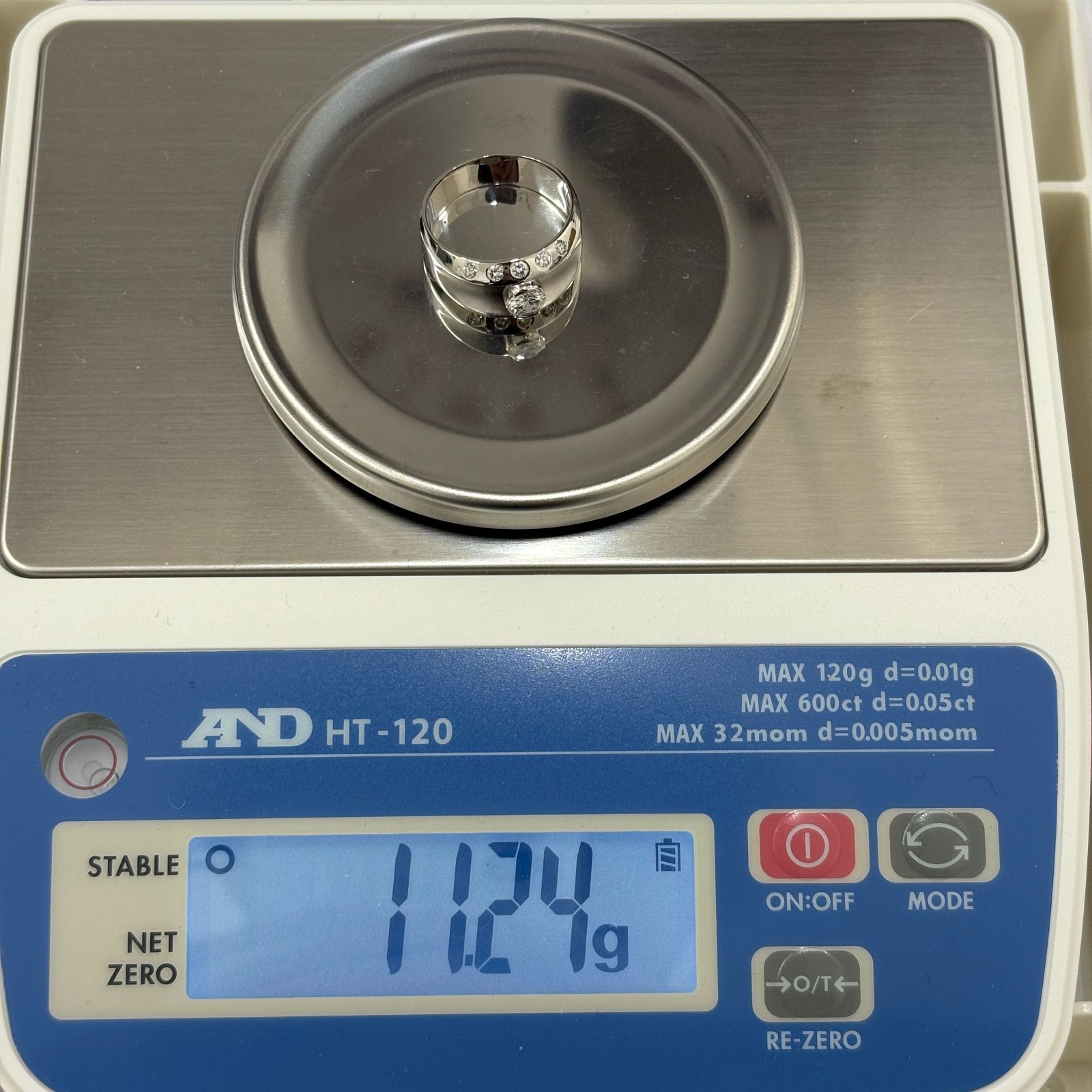 中石D 0.40ct