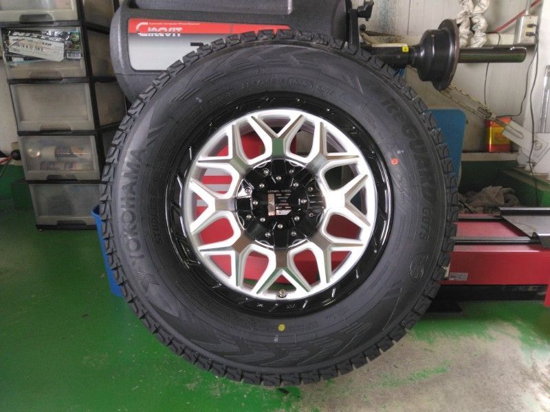 ハイエース200系 国産 スタッドレス ヨコハマ アイスガード SUV G075 215 65R16 車検対応 タイヤホイール 4本セット 16インチ LEXXEL InFerno レクセル インフェルノ