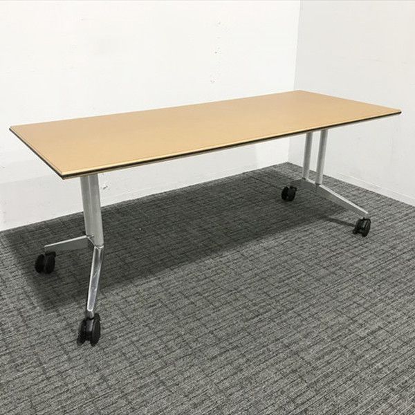 ミーティングテーブル 完成品  Wilkhahn ウィルクハーン ブラウン キャスター付 平テーブル