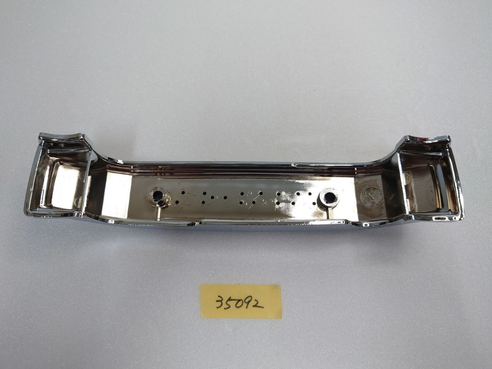 か*様 か 35082】Z900RS フォークカバーエンブレム(メッキ)大文字ステー付き