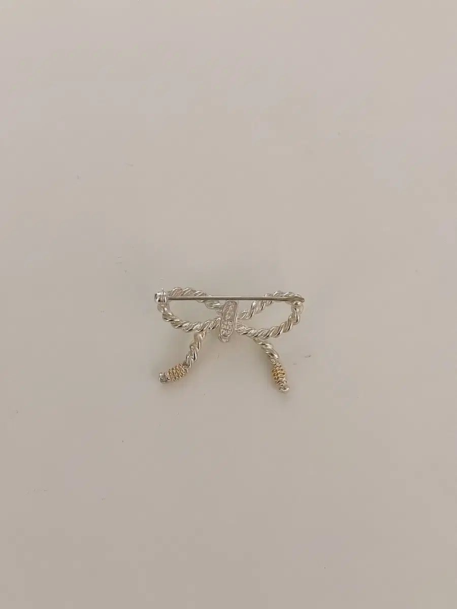 Tiffany & Co. オールドティファニー　シルバーリボンブローチ 正規品 ティファニー リボン ブローチ Tiffany & Co. オールド