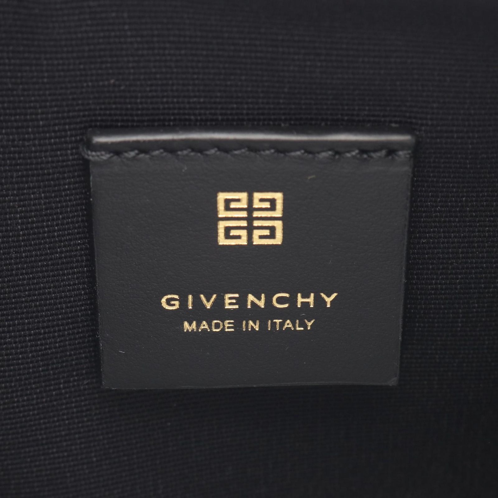 ジバンシィ BB511JB27X001 レザーショルダーバッグ ジバンシィ GIVENCHY ショルダーバッグ BB511JB27X001 ブラック