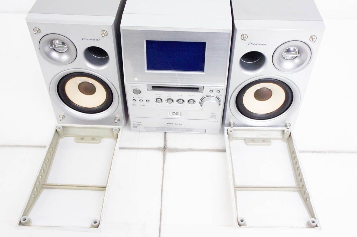 【中古】Pioneerパイオニア DVD/MDミニコンポーネントシステム DVD／CD／MD／ラジオ MDLP対応 X-SV5DV Pioneer パイオニア X-SV5DV-S DVD/CD/MD コンポ - メルカリ