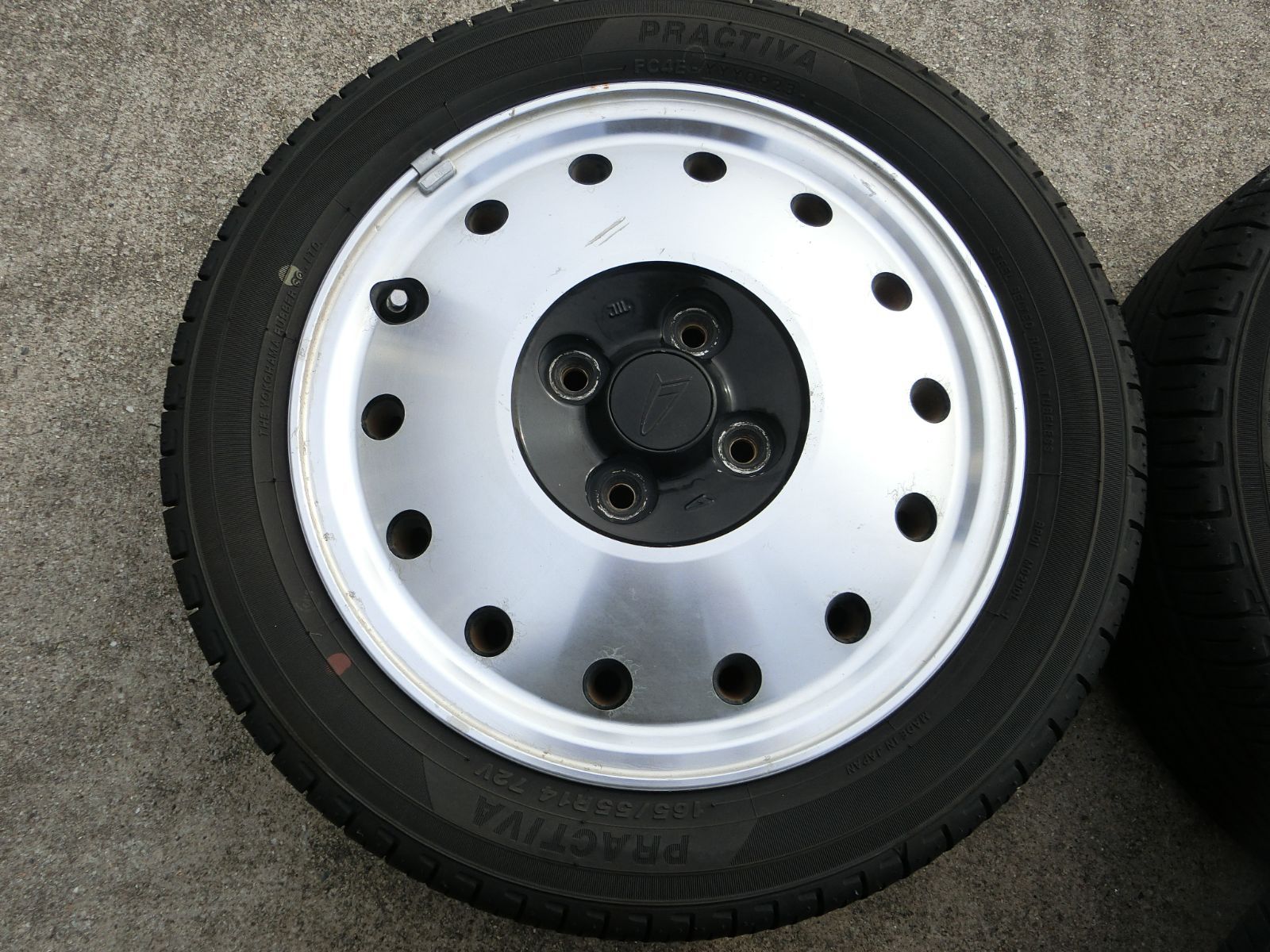 品質100％保証! 857 ダイハツ純正 14インチ アルミホイール 14×4.5J 45 PCD100 ハブ径 約54mm 4穴 4本セット 165 55R14 ネイキッド 外し