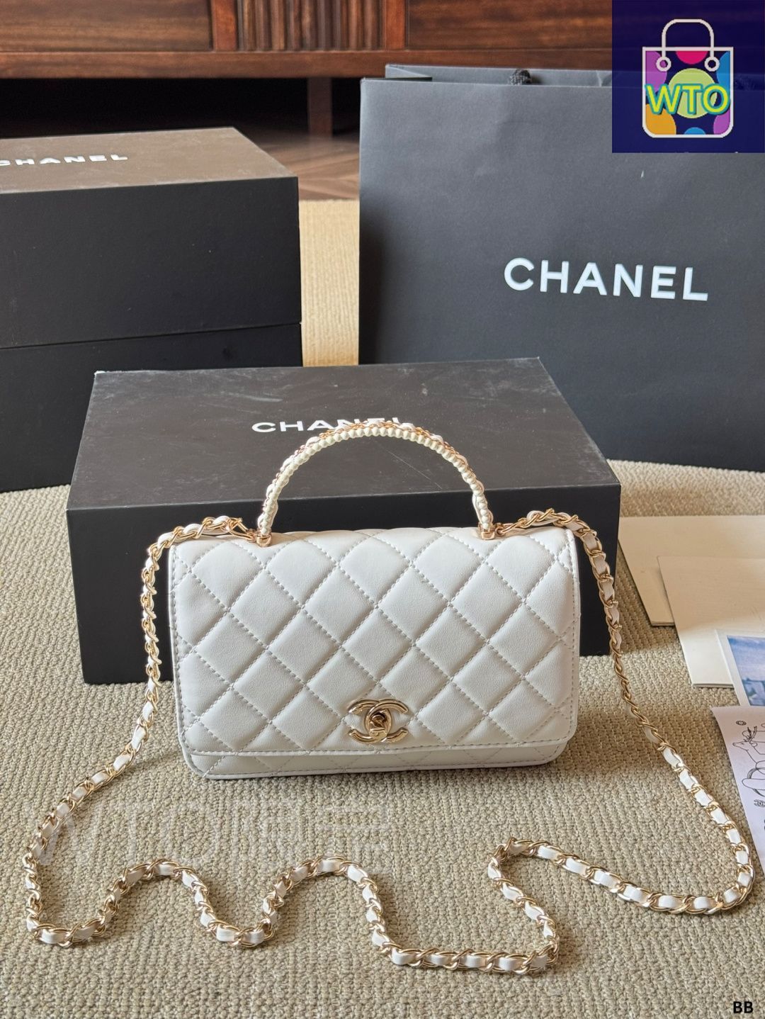 今日特価】Chanel 23P WOC チェーンバッグ ローズゴールド-WTO