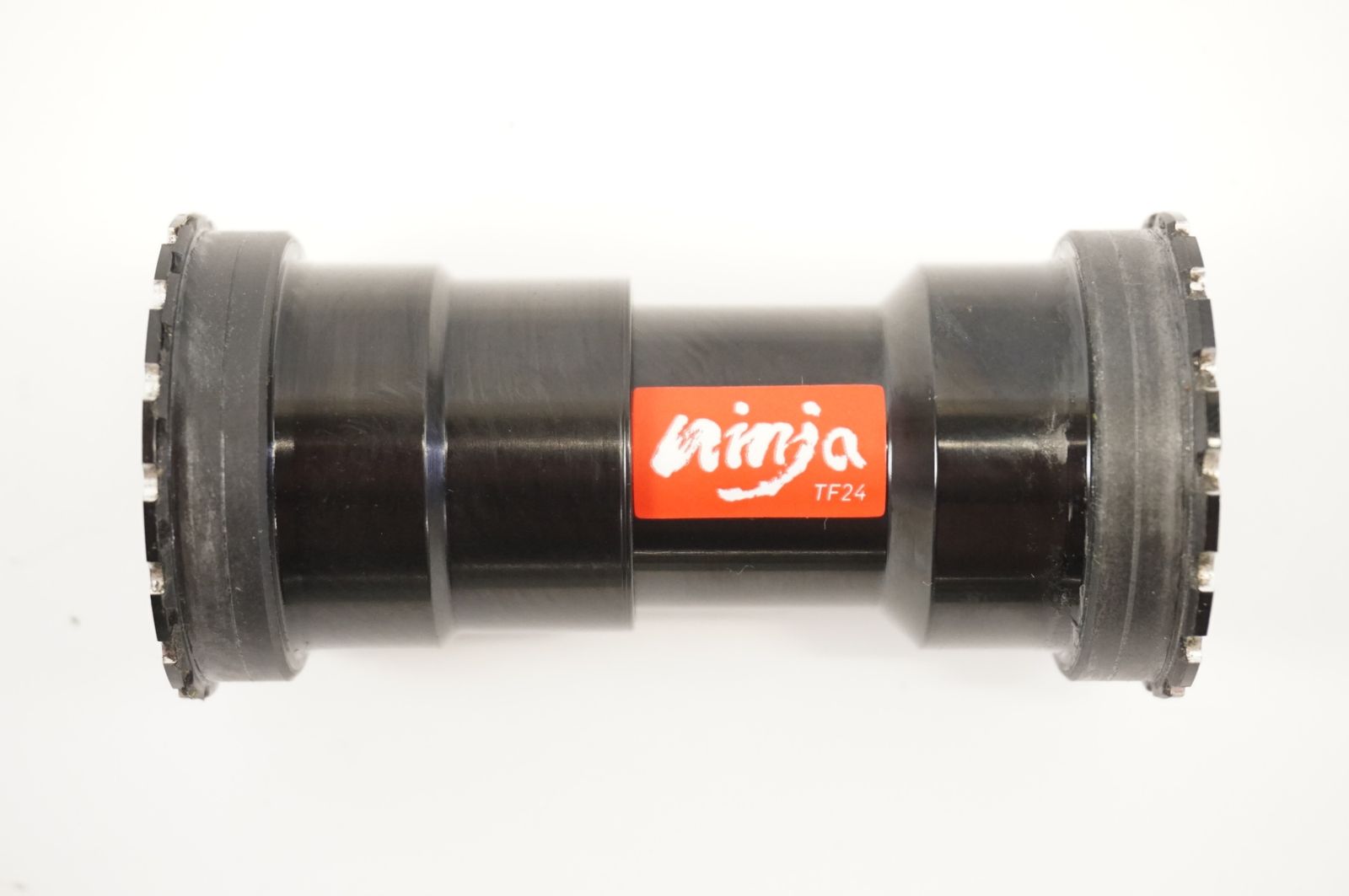 TOKEN Ninja ボトムブラケット 新古品 TOKEN 「トーケン」 NINJA TF24 ボトムブラケット / バイチャリ
